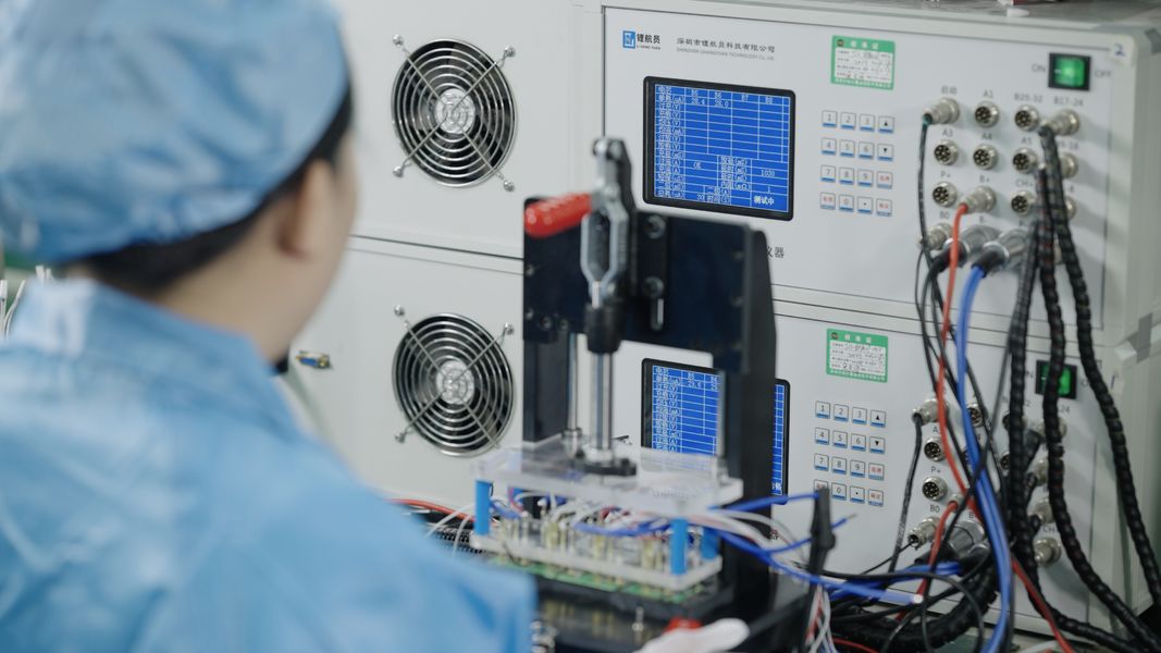 Shenzhen Kinglisheng New Energy Technology Co., Ltd. üretici üretim hattı